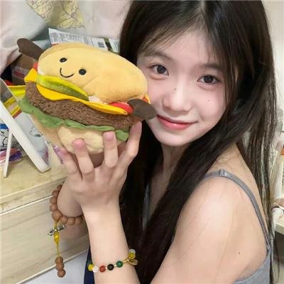 爱上笨男人封面
