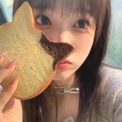 合拍学生妹封面